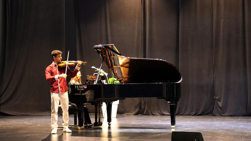 David Ruiz y Blanca Peris inauguran el ciclo de conciertos ‘Clásicos a las 9’ en el Centro Cultural